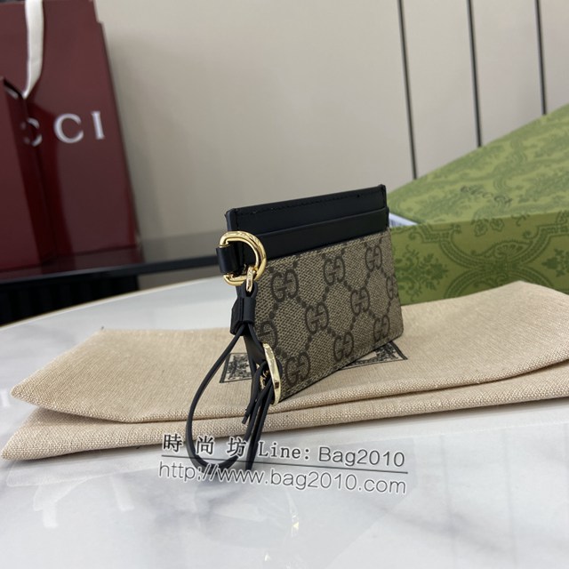 Gucci專櫃古馳最新款Emblem系列飾包帶卡片夾零錢包 jh2408型號：819121